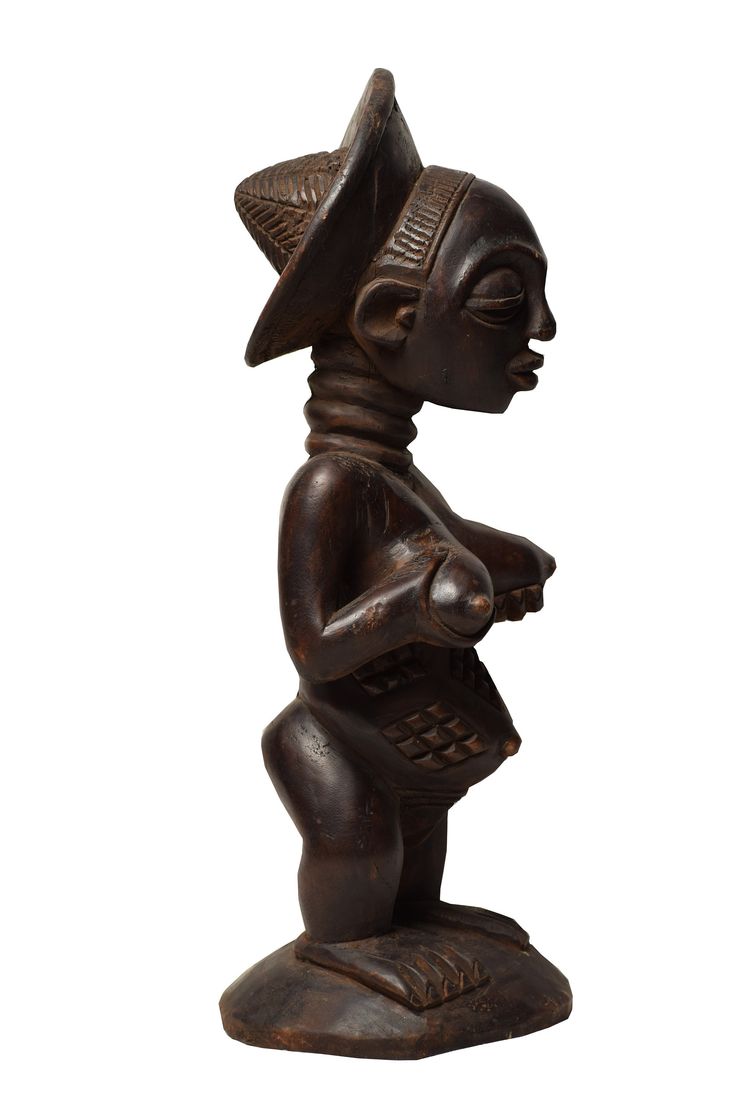 LUBA FEMALE STATUE
