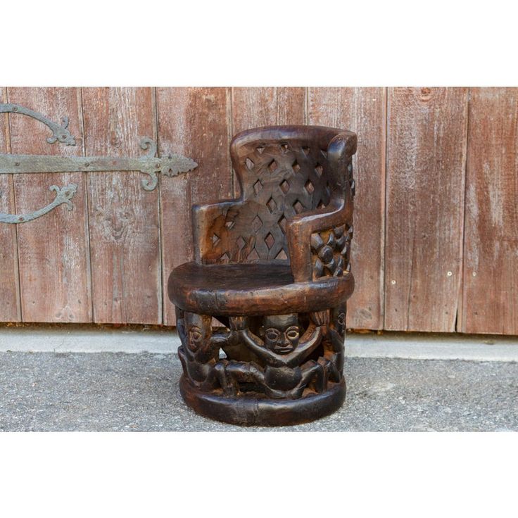 NIGERIAN YORUBA CARVED FIGURAL CHAIR