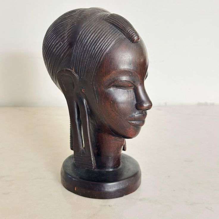 VINTAGE HAND CARVED AFRICAN