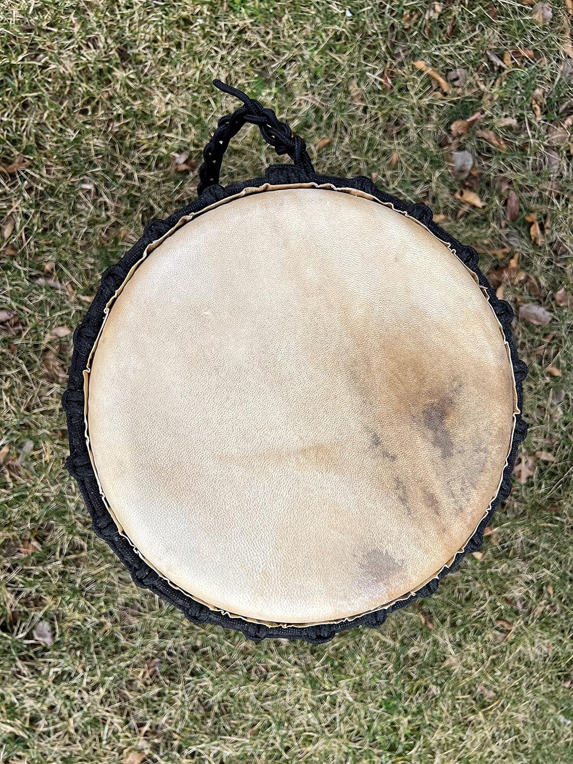 DJEMBE STANDARD LINEVARV 24" tall, 12" head, NK047
