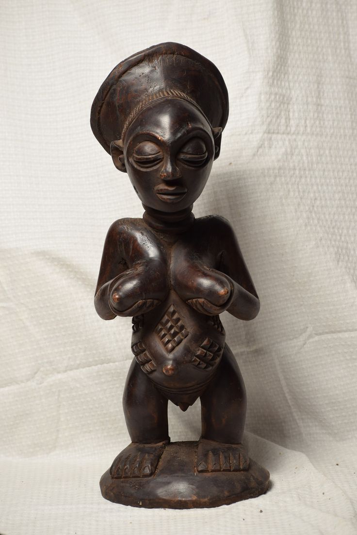 LUBA FEMALE STATUE