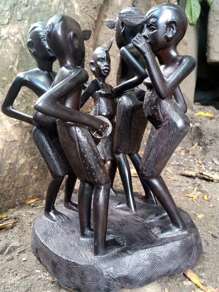 BLACKWOOD 1PC MAASAI FAMILY ORIGINAL DANCING KAMBA