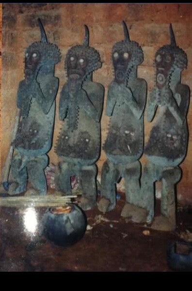 DAHOMEY ETHNIC TRIBAL COUPLE