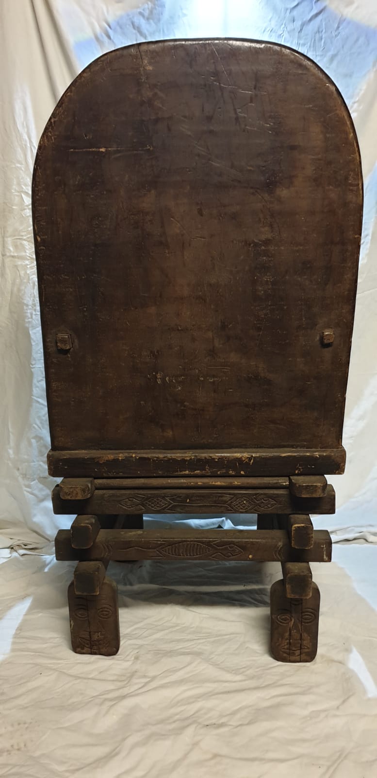 RARE TRONE DU CHEF BAMILEKE ( Ouest Cameroun)